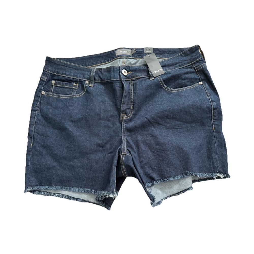 Torrid Mid Rise Short Dark Wash Fringe Fray Size 18